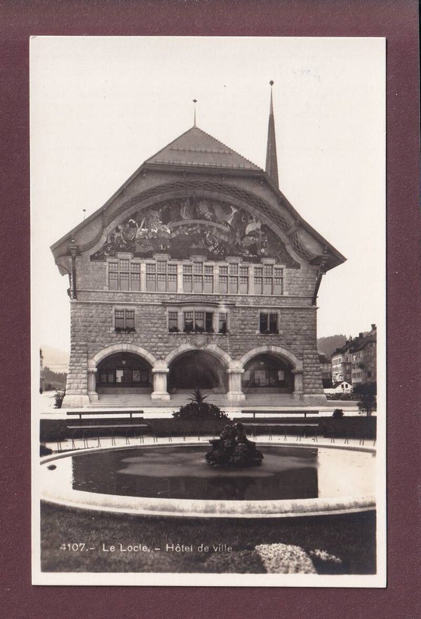 LE LOCLE - Hôtel de Ville