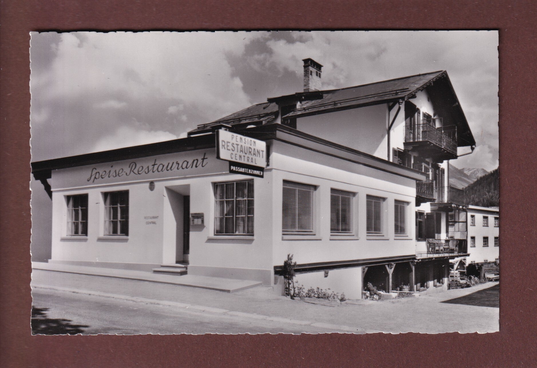 DAVOS-PLATZ - Restaurant Central