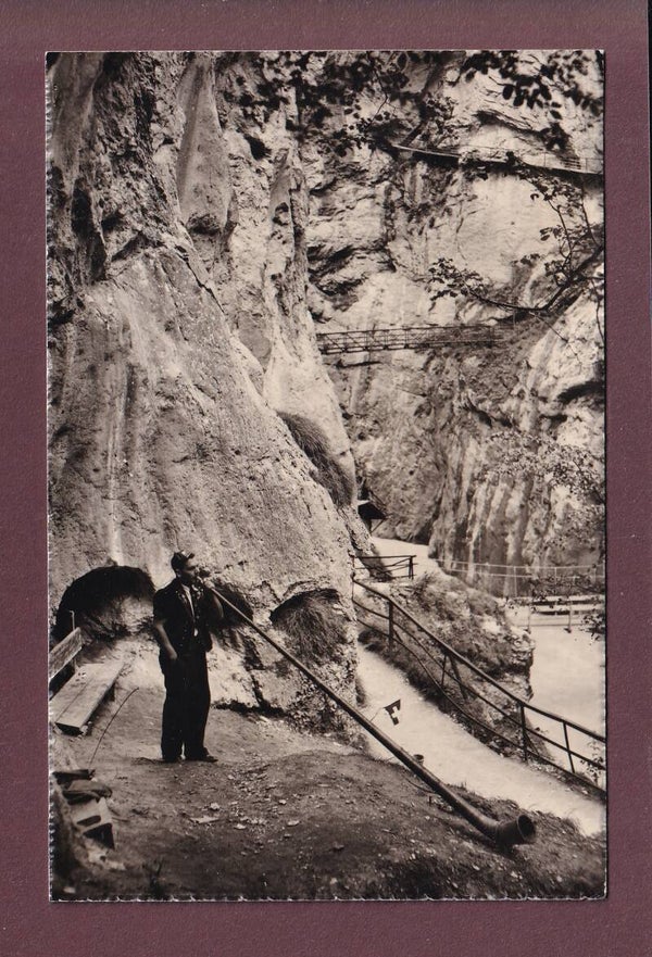 AARESCHLUCHT - Meiringen - Alphornbläser