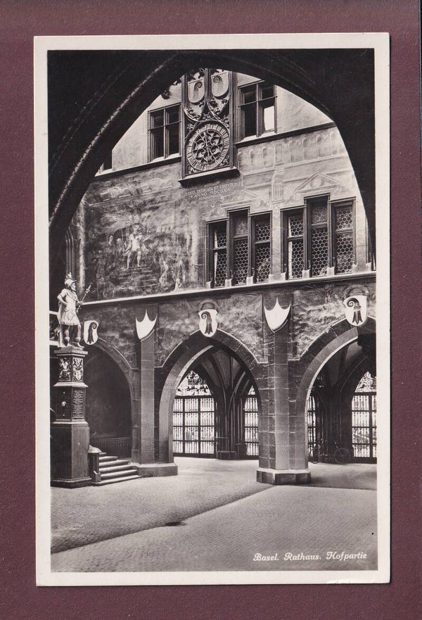 BASEL - Rathaus - Hofpartie
