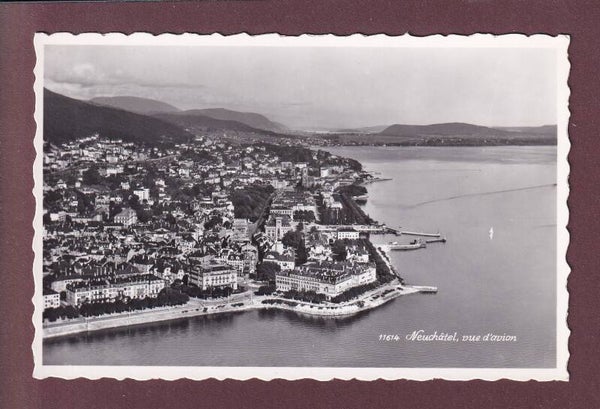 NEUCHÂTEL vu d'avion