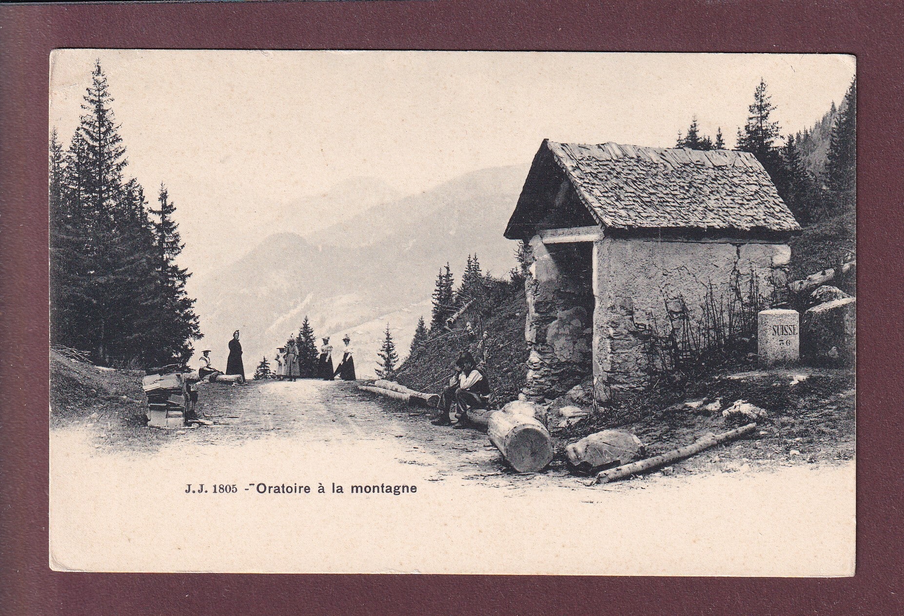 Oratoire à la MONTAGNE // pli d'angle //