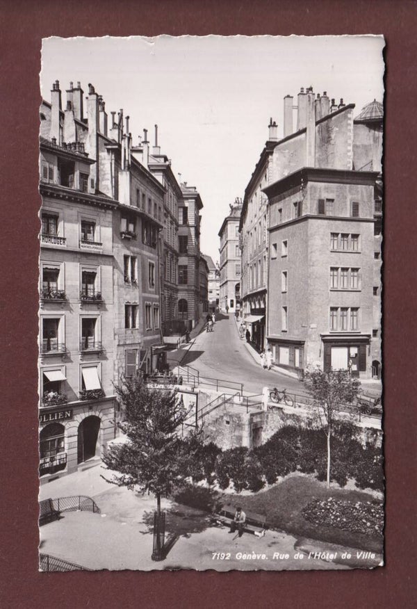 GENEVE - Rue de l'Hôtel de Ville