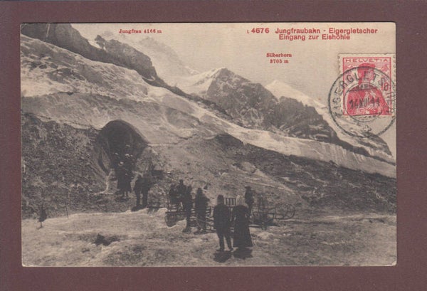 EIGERGLETSCHER - Eingang zur Eishöhle - Leute - 1911