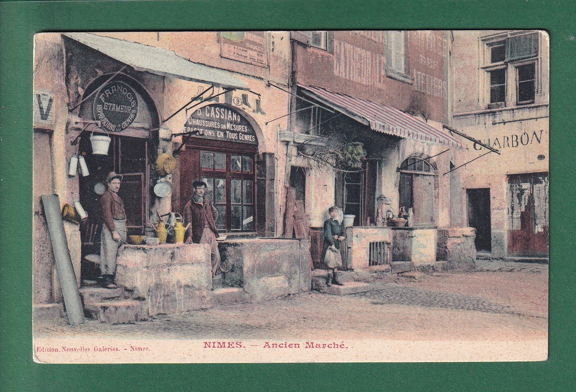 NIMES - Ancien Marché - Etameur