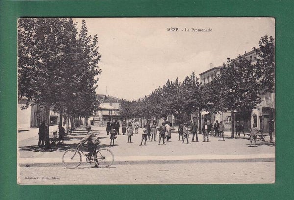 MEZE - La Promenade // pli d'angle //