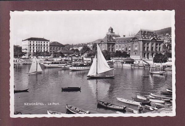 NEUCHÂTEL - Le port