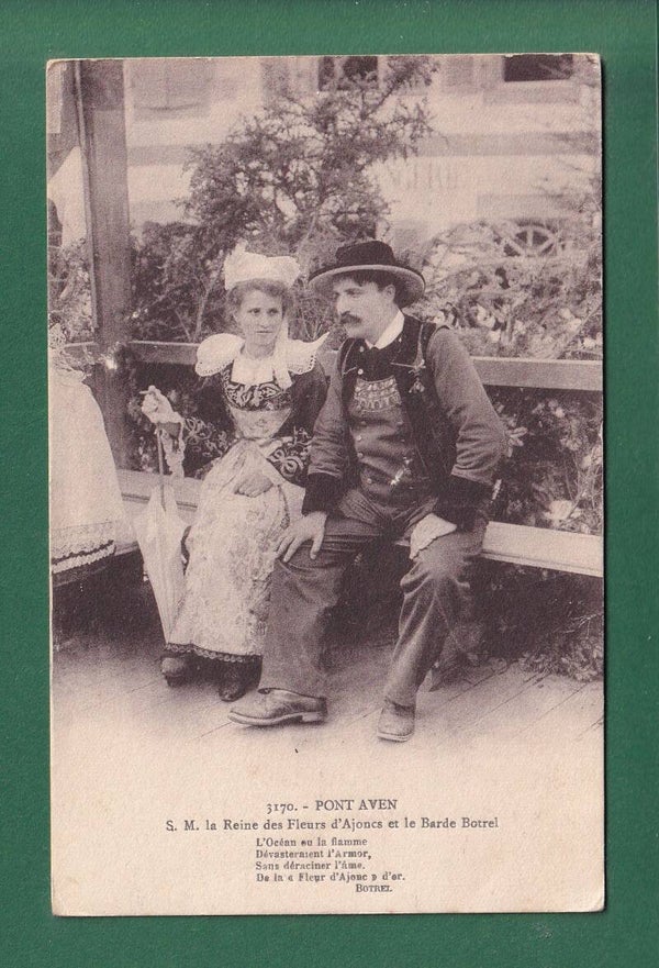 PONT AVEN - Barde Botrel et la Reine des Fleurs d'Ajoncs
