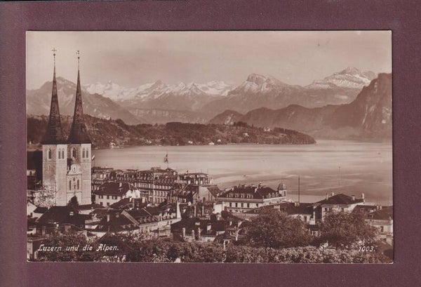 LUZERN - Hofkirche und die Alpen
