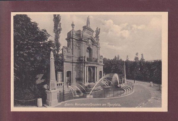 BERN - Thunplatz - Monumentalbrunnen