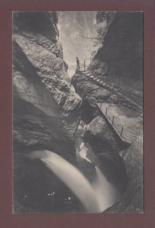 LAUTERBRUNNEN - Trümmelbach - Mann