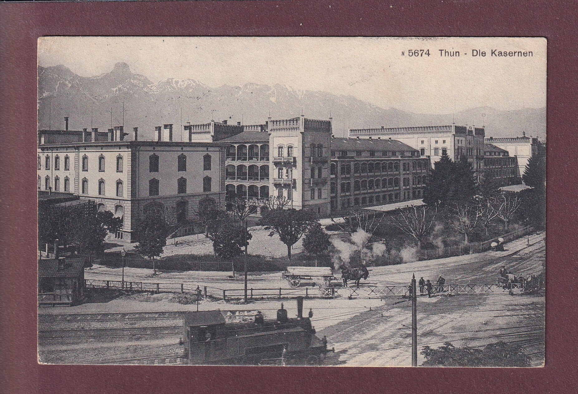 THUN - Die Kasernen - Lokomotiv - 1914