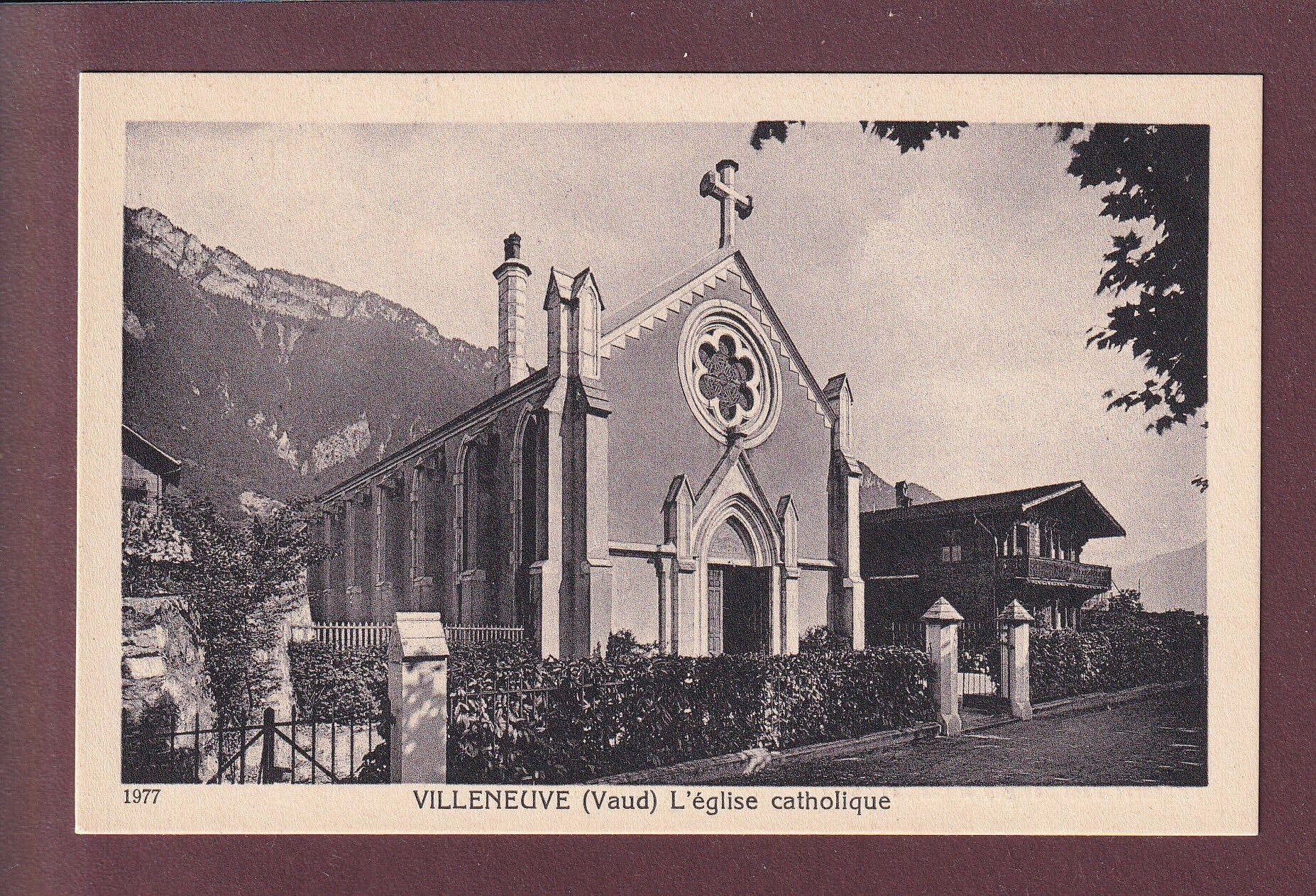 VILLENEUVE - Eglise Catholique