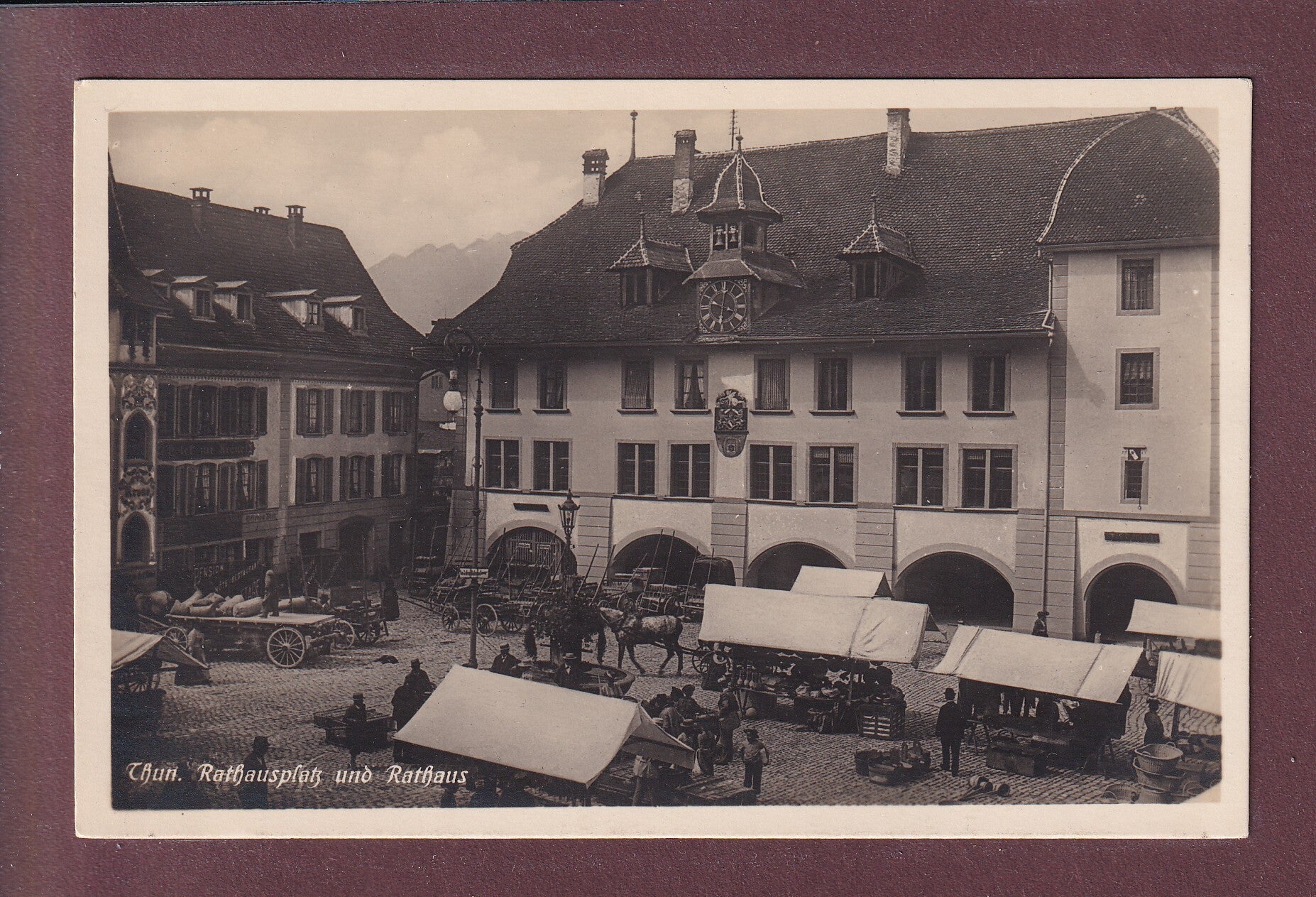 THUN - Rathaus - Markt