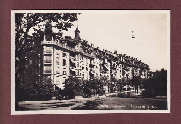 LAUSANNE - Avenue de la Harpe