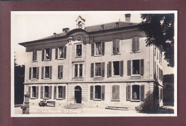 LES BAYARDS - Le Collège