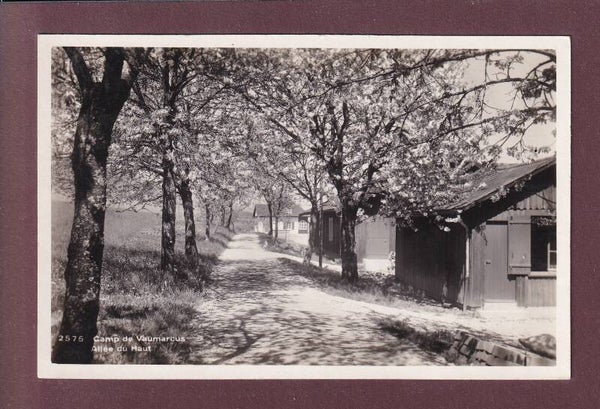 Camp de VAUMARCUS - Allée du haut