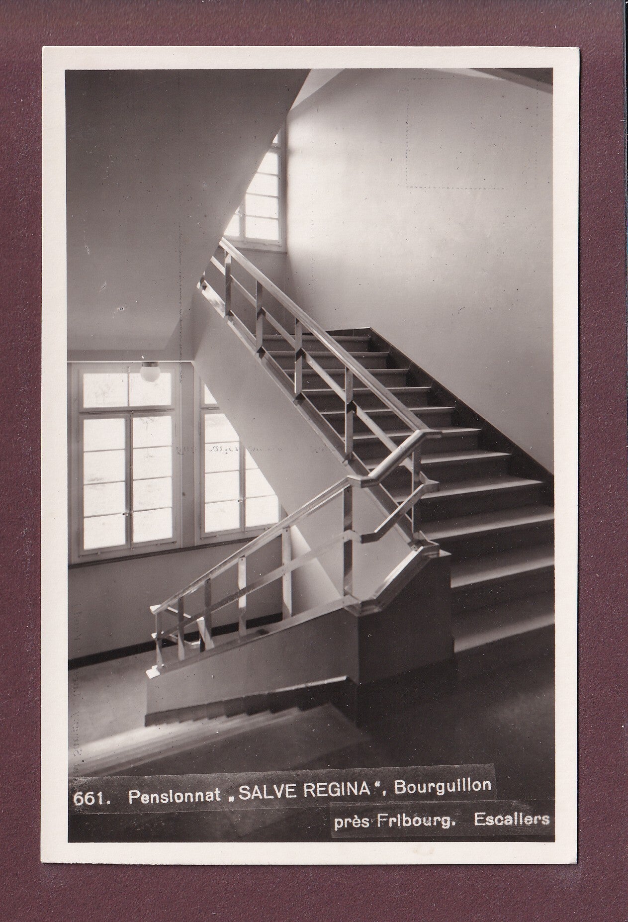BOURGUILLON - Pensionnat Salve Regina - Escaliers
