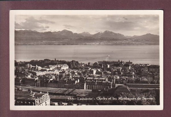 LAUSANNE - Vue sur la Gare et Le lac
