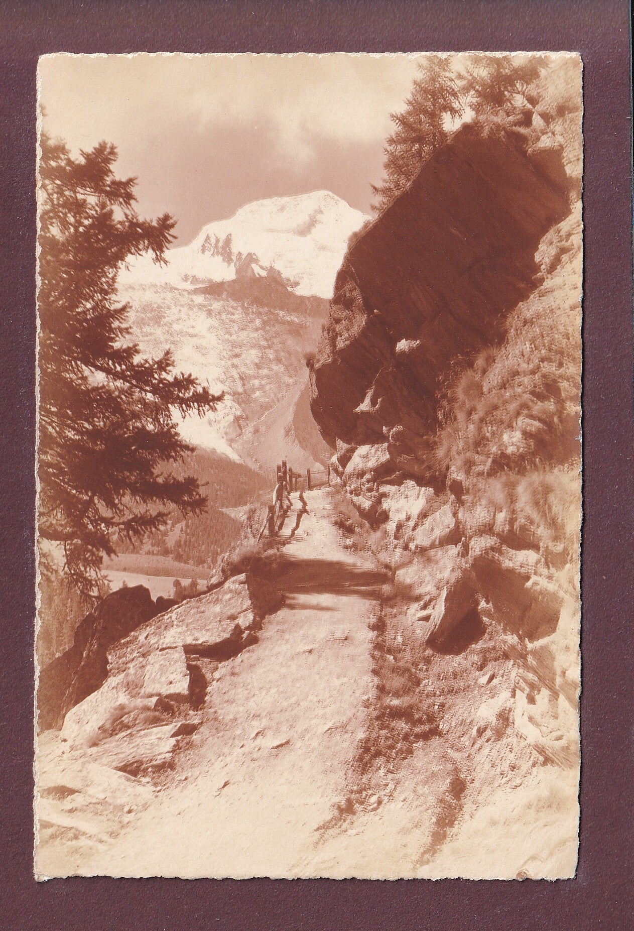 Kapellenweg bei SAAS-FEE - Alphubel - E. Gyger