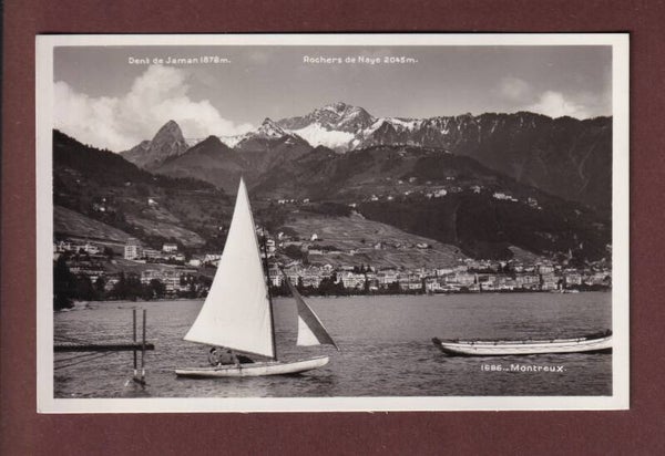 MONTREUX depuis le lac
