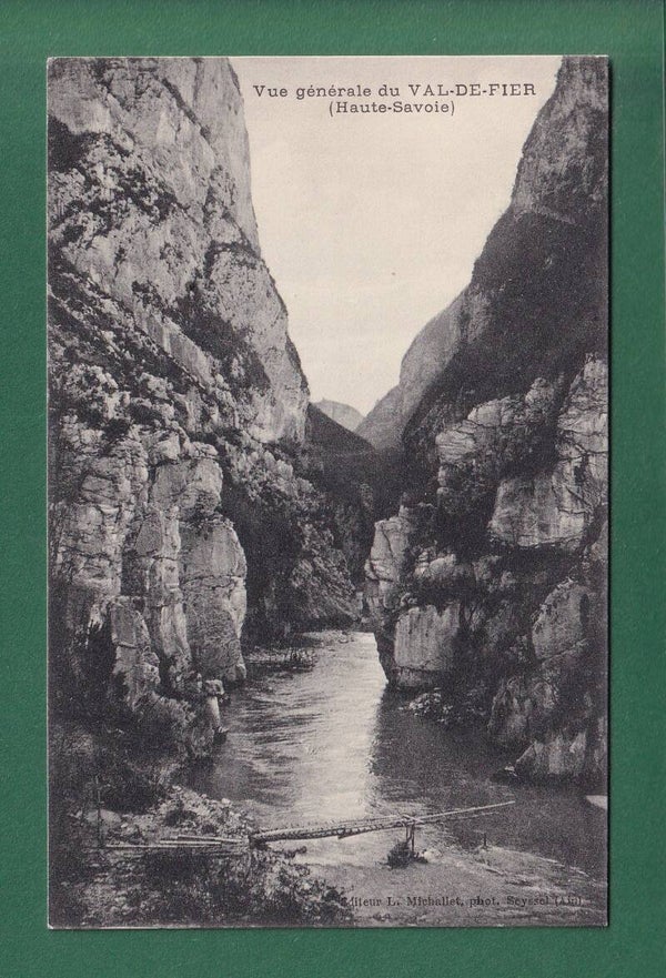 VAL-DE-FIER