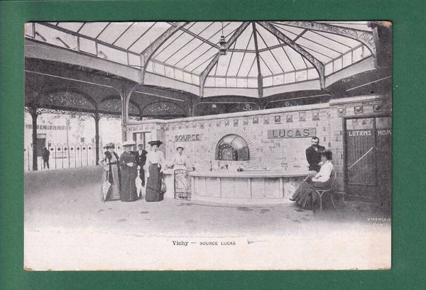 VICHY - Source Lucas