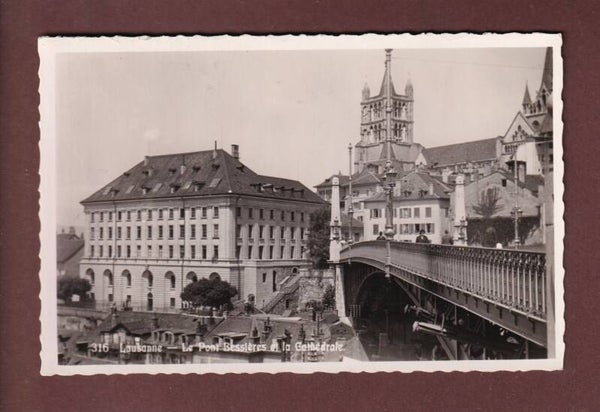 LAUSANNE - Pont Bessières et Cathédrale - 1948