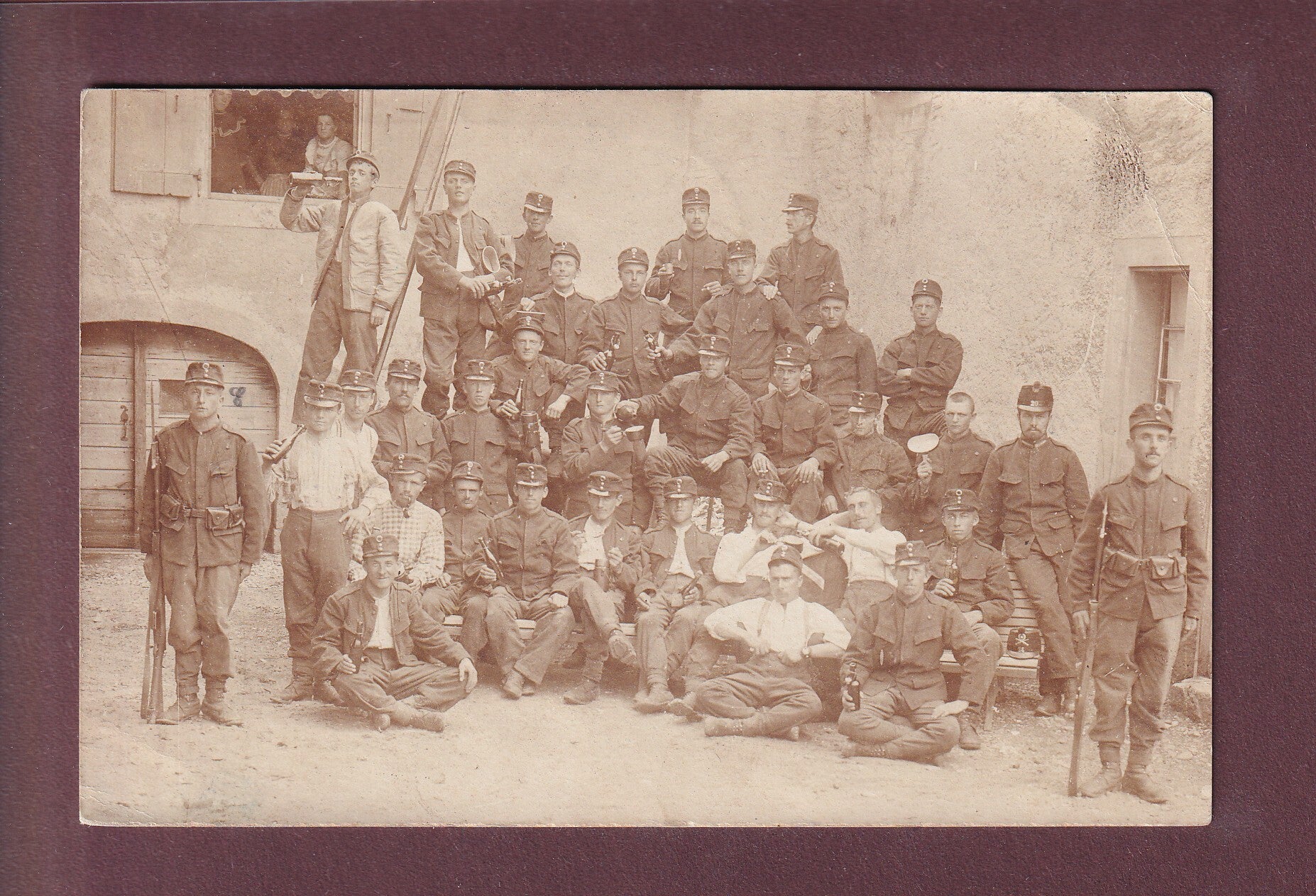 Photo - MILITAIRES Ecole de Colombier 1908 // pli d'angle //
