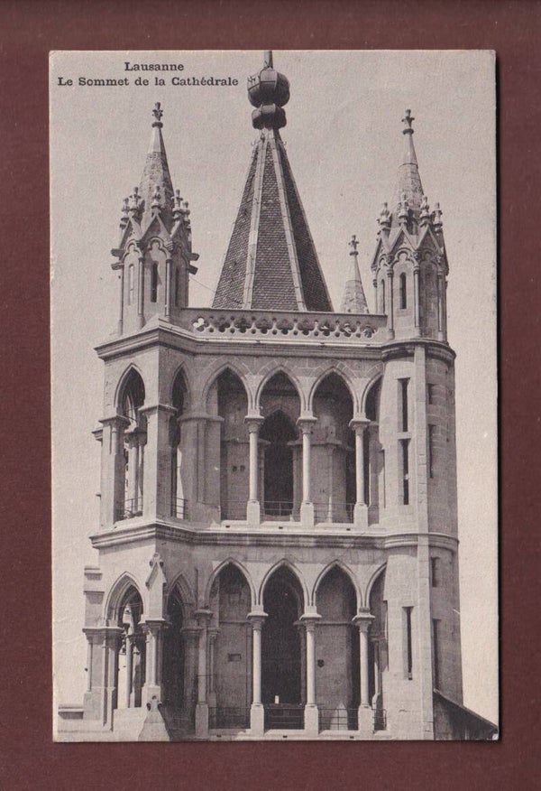 LAUSANNE - Sommet de la Cathédrale - 1922
