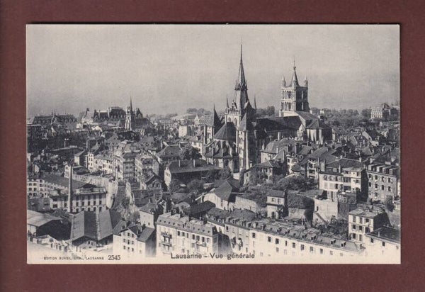 LAUSANNE - Vue partielle avec la Cathédrale