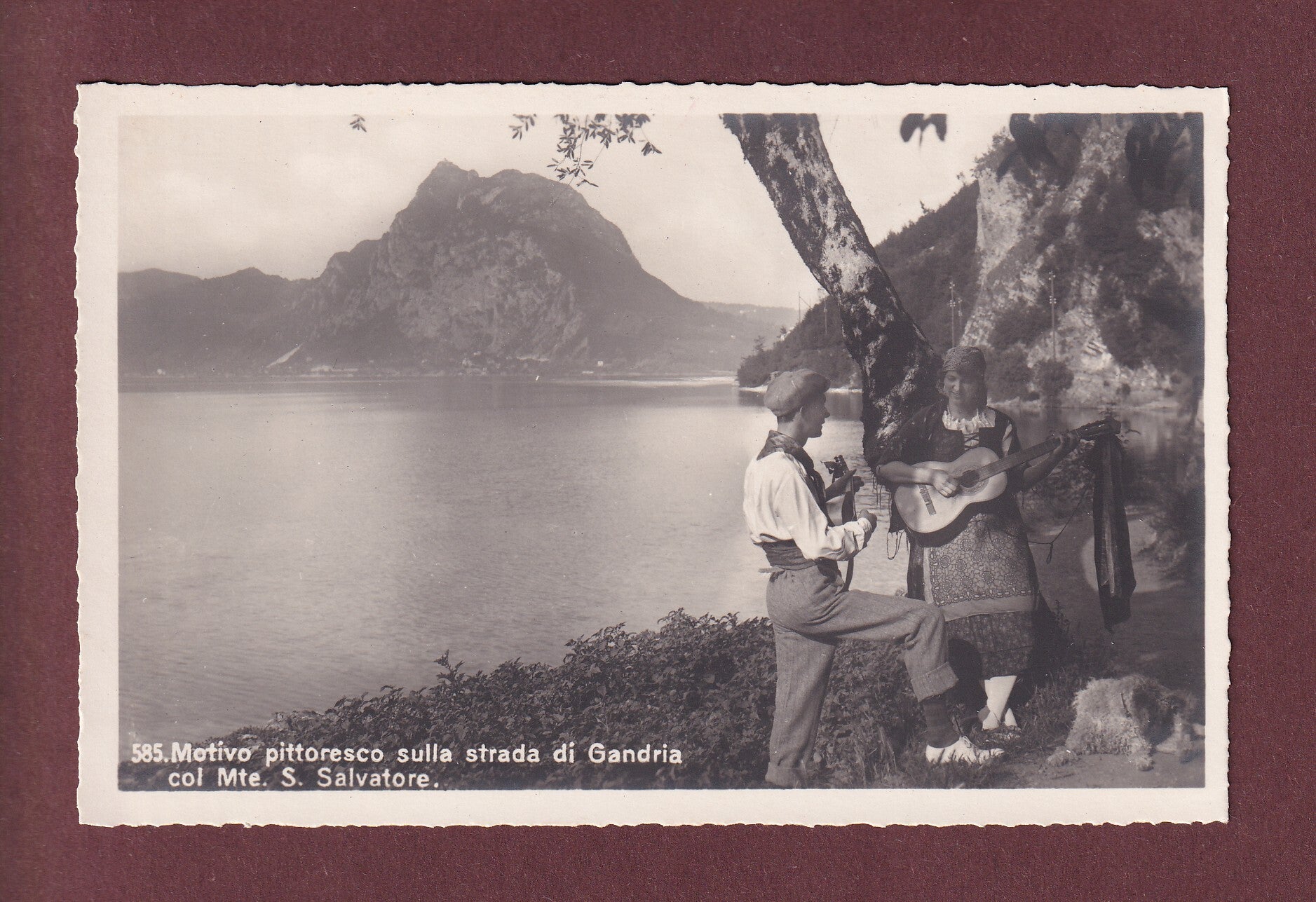 Motivo pittoresco sulla Stada di GANDRIA - 1925
