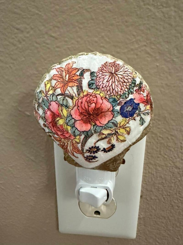 Fancy Flowers Nightlight