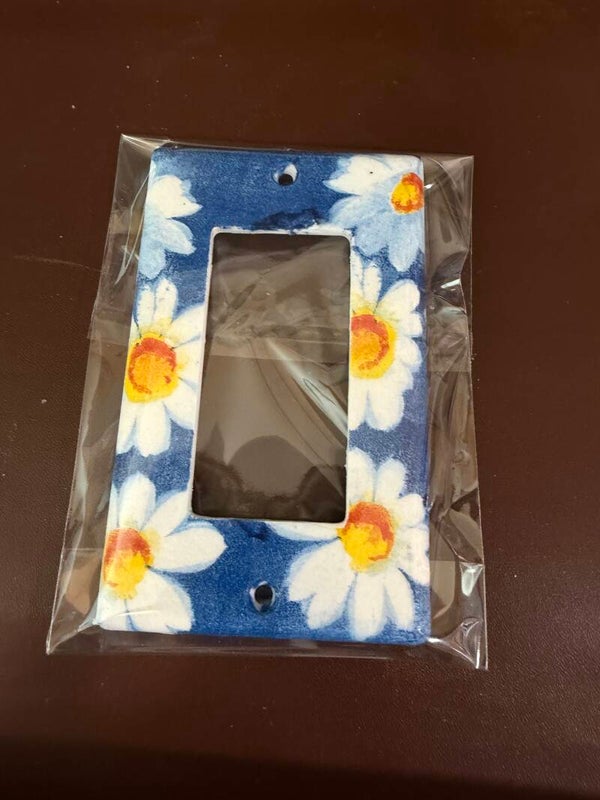 Daisy Large Single Light Switch Cover