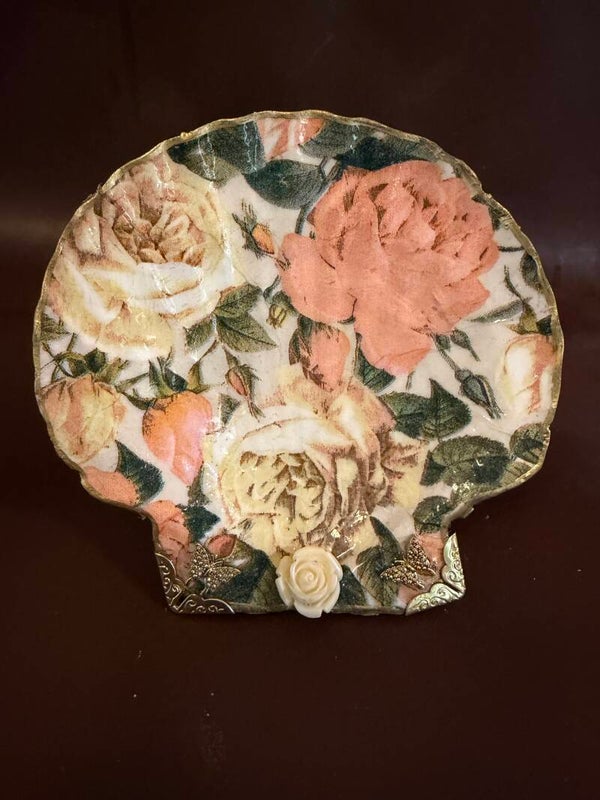 Old Fashioned Roses