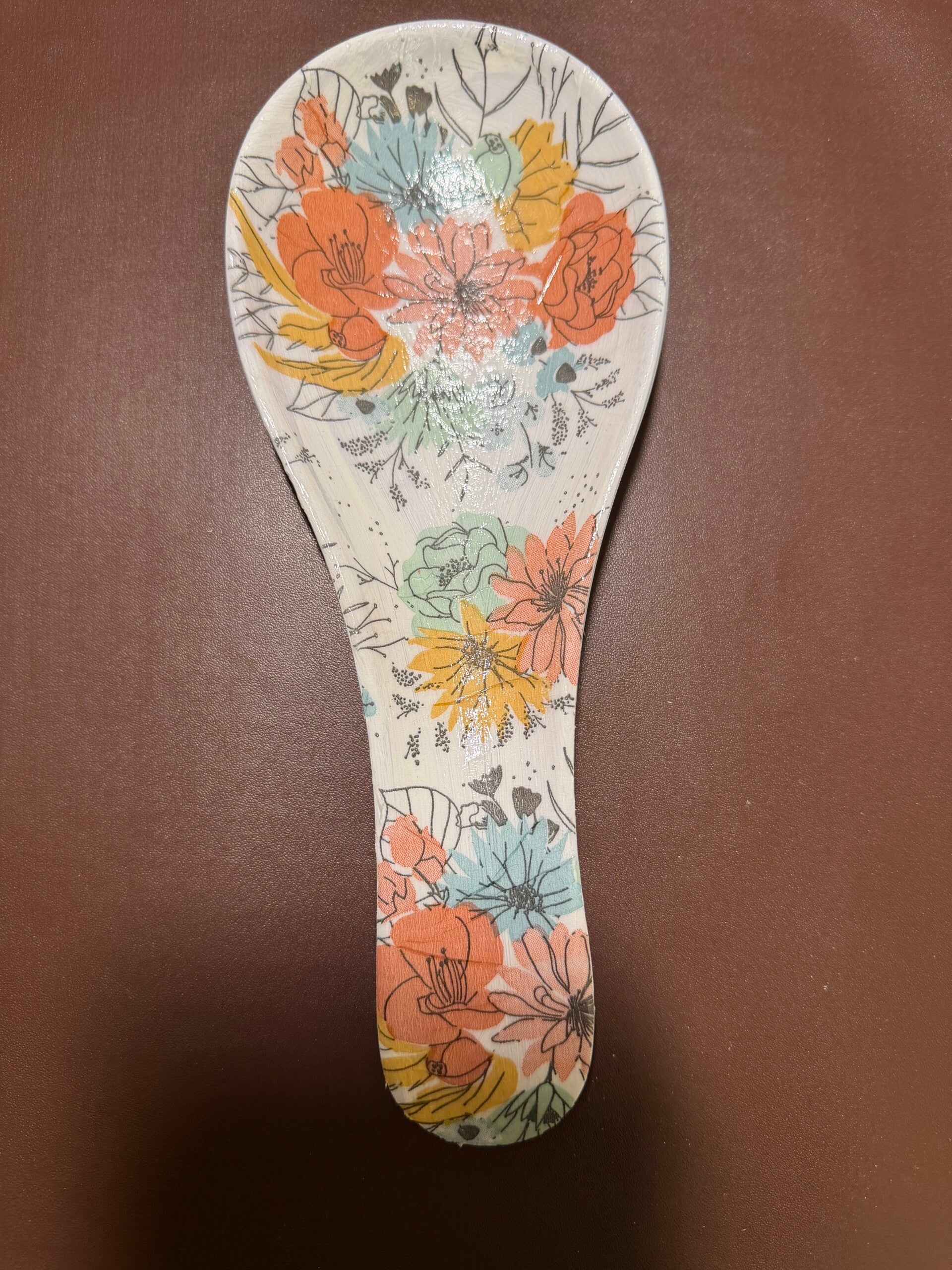 Line drawing flowers spoon rest