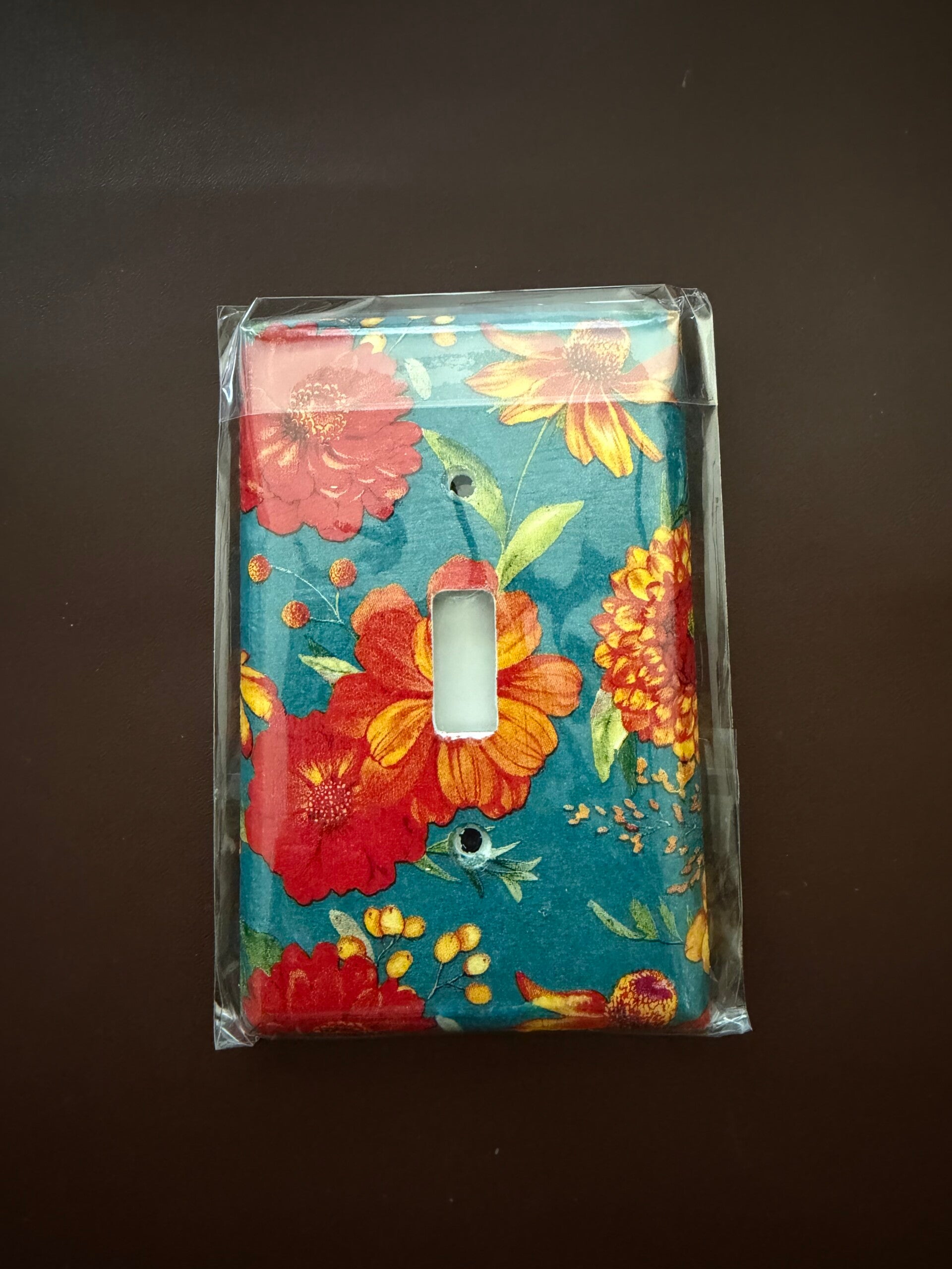 Bold Color Floral Small Single