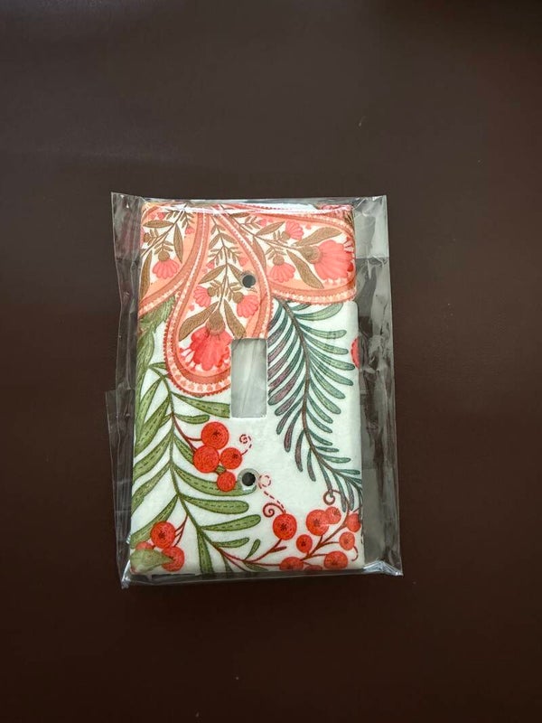 Orange floral red berries small single