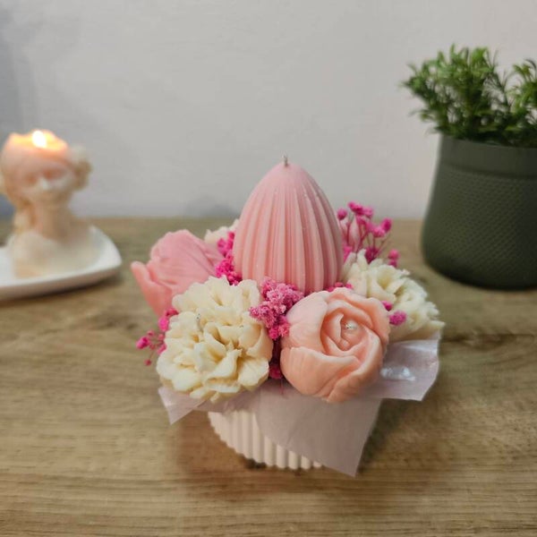 Eternal Spring - Kerzenblumenstrauß