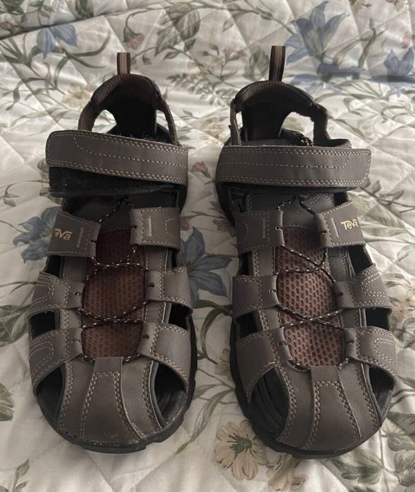 Teva Men's Sandals Brown Forebay  Fisherman Sport Hiking ShocPad Size 10 Outdoor
