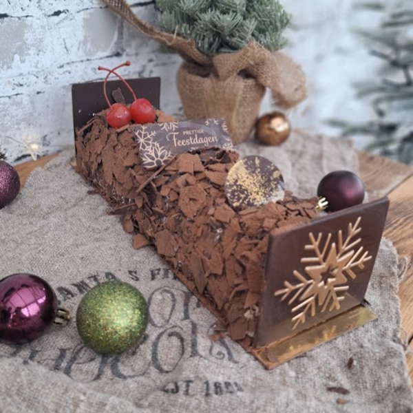 Zwarte woud kerstbûche