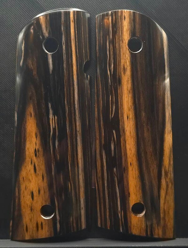 1911 Wood Grips Black and White Ebony- #532