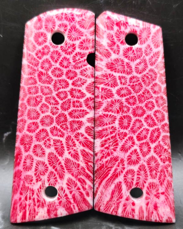 Red and White Coral Grips - #286