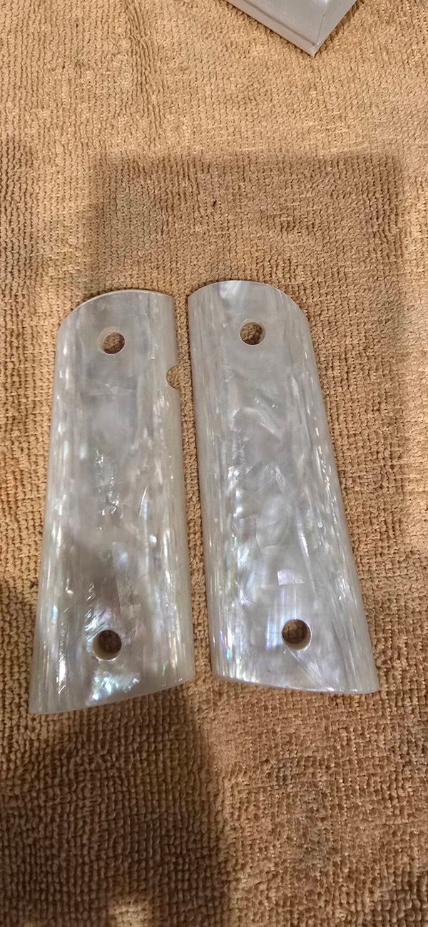 1911 Grips - Mother of Peral- #427