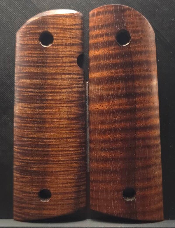 1911 ClassicWood Grips Hawaiian Curly Koa #512