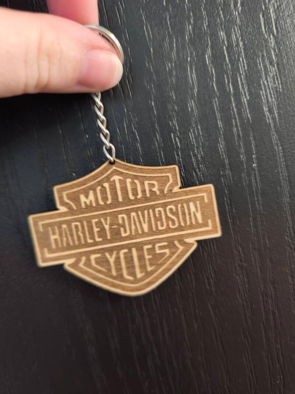 Porte clé gravé en bois