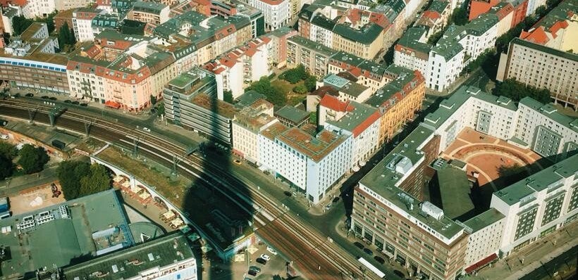 treinreizen-europa-treinvakantie-stedentrip-berlijn-fernseturm