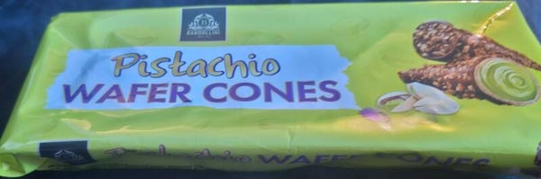 Pistachio chocolade cones