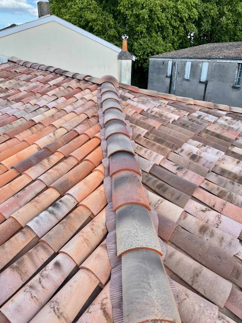 faîtière tuile canal bordeaux 