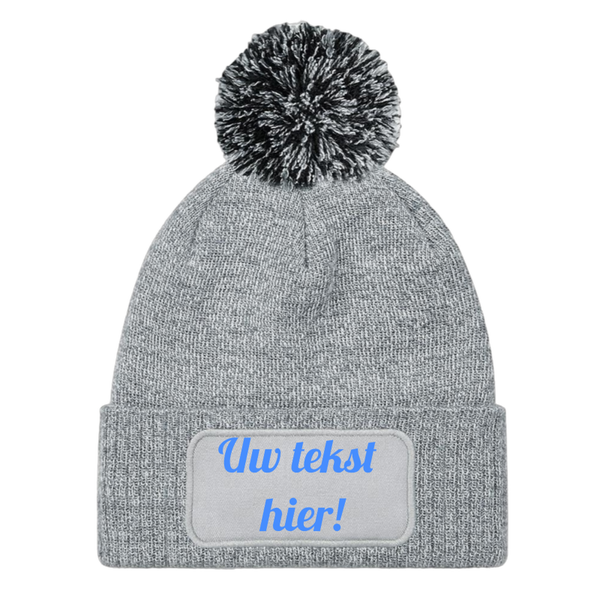 Beechfield beanie pompon bedrukt met tekst
